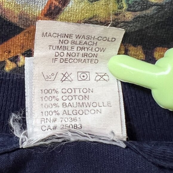 Vintage Hard Rock Cafe New York T-Shirt XL Blue Guitar Love All Made In USA 90s - Picture 7 of 11